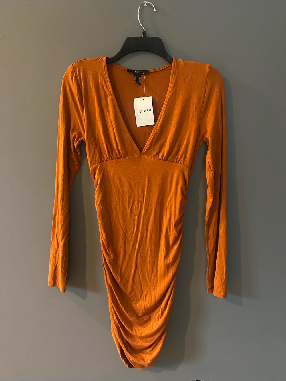 Forever 21 Burnt Orange Long-Sleeve V-Neck Ruched Bodycon Dress